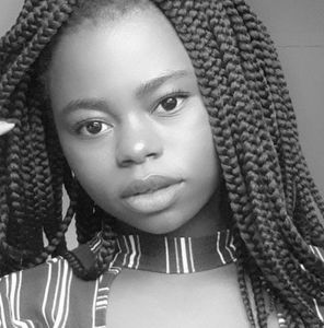 Meet your Posher, Nyota